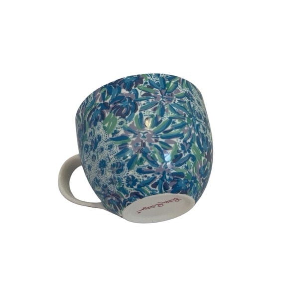 Lilly Pulitzer 12 Ounce Blue Ceramic Coffee Mug or Tea Cup - Picture 12 of 13